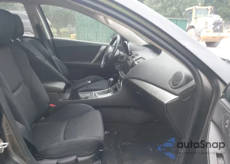 2010 Mazda Mazda3 S Sport из США, поврежденный, VIN JM1BL1H56A1151040